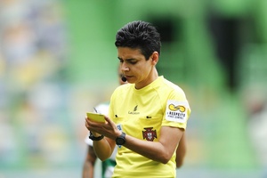 Portuguesa Catarina Campos escolhida para arbitrar Alemanha-Dinamarca