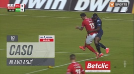Liga Portugal Betclic: Santa Clara vs Moreirense, Caso Nlavo Asué, 19' (2024-2025)