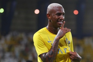 Al Nassr: Luís Castro perde Talisca por duas semanas devido a lesão