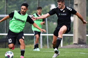 Pré-época: Nacional vence jogo de treino diante da Camacha