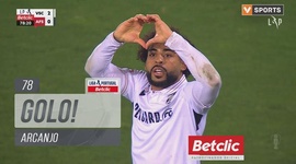 Liga Portugal Betclic: V. Guimarães vs AVS SAD, Golo 2-0 Arcanjo (2024-2025)