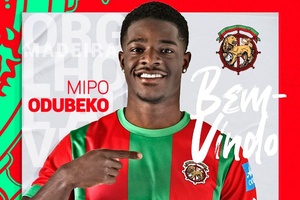 OFICIAL: Mipo Odubeko é o oitavo reforço assegurado pelo Marítimo para a época 2023/24