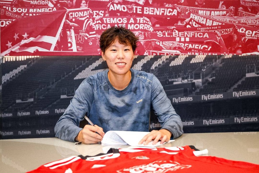 OFICIAL: Benfica contrata avançada internacional chinesa até 2029