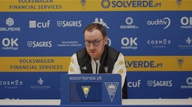 Liga Portugal Betclic: Antevisão de Ian Cathro ao CF Estrela Amadora vs Estoril (2025-2026)