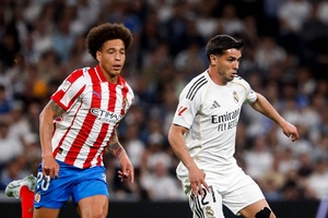 Real Madrid empata com Girona e perde terreno na luta pelo título