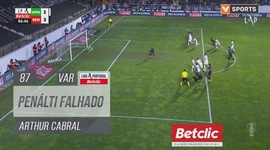 Liga Portugal Betclic: CF Estrela Amadora vs Benfica, Jogada Arthur Cabral (VAR), 87' (2024-2025)