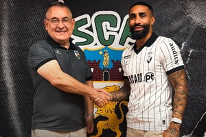 Derick Poloni renova por mais uma temporada no Farense