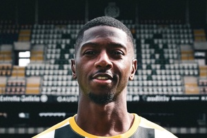OFICIAL: Boavista contrata antigo jogador do Sporting