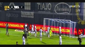 Liga Portugal Bwin: Famalicão (1-1) V. Guimarães, Golo Oscar Estupiñán, 34m (2021-2022)