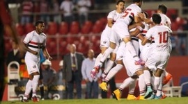 Brasileirão: São Paulo 1 - 0 Atlético-PR (2014)