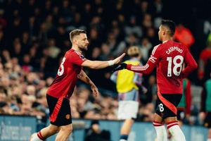 Ruben Amorim estreia-se no Manchester United com empate frente ao Ipswich Town