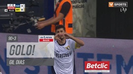 Liga Portugal Betclic: Famalicão vs Estoril, Golo 3-0 Gil Dias (2024-2025)