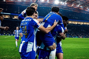 Crónica: 'Bis' de Samu dá triunfo ao FC Porto na despedida de 2025