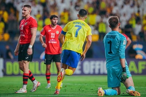 Al Nassr vence FC Istiklol com reviravolta e Cristiano Ronaldo marca