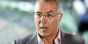 Augusto Inácio exige mais agressividade ofensiva do Sporting no Emirates