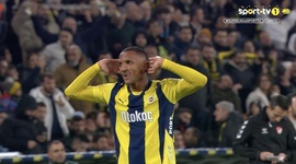 Super Ligi: Fenerbahce vs Gaziantep FK, Golo 2-1 Rodrigo Becão (2024-2025)