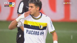 Liga Portugal Betclic: Famalicão vs Estoril, Golo 1-0 Y. Zabiri (2025-2026)