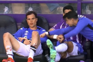 Valladolid promete punir jogadores após soco falhado no banco de suplentes
