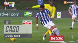 Liga Portugal Betclic: Arouca vs FC Porto, Cartão Amarelo Chico Lamba, 16' (2024-2025)