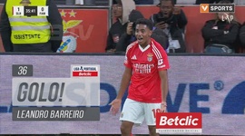 Liga Portugal Betclic: Benfica vs Famalicão, Golo 2-0 Leandro Barreiro (2024-2025)