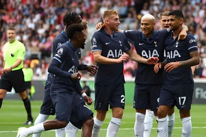Inglaterra: Tottenham arranca Premier League com empate no campo do Brentford