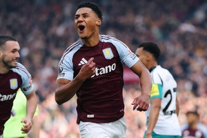 Aston Villa pede aos adeptos que evitem "mensagens políticas" antes do jogo frente ao Maccabi
