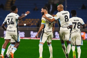 ‘Hat-trick’ de Benzema na quinta vitória seguida de Sérgio Conceição