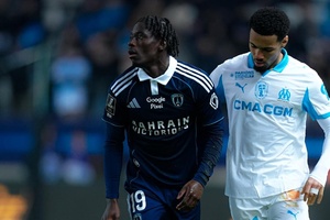 Marselha desperdiça vantagem de dois golos e empata no Paris FC