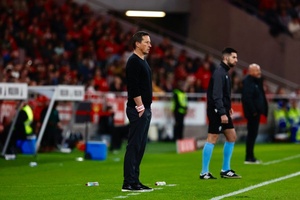 "Intervenções do Guardiola são geniais, mas um adjetivo diferente quando Schmidt faz o mesmo"