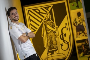 Mercado: Mikey Johnston reforça Vitória de Guimarães por empréstimo do Celtic