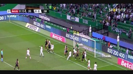Liga Portugal Betclic: Sporting (1-0) Famalicão, Golo Paulinho (VAR), 52m (2023-2024)
