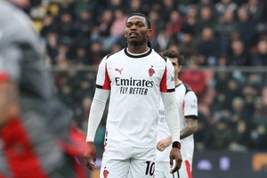 AC Milan recupera vice-liderança com triunfo sofrido sobre o Torino