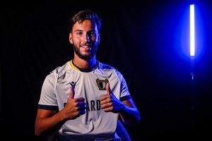 OFICIAL: Famalicão reforça o meio-campo com a chegada de Tom Lacoux