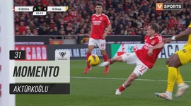 Taça de Portugal Generali Tranquilidade: Benfica vs Sp. Braga, Jogada Aktürkoğlu, 31' (2024-2025)
