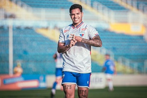 OFICIAL: Alverca contrata médio brasileiro Alex Amorim para reforçar meio-campo