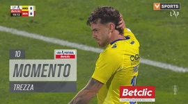 Liga Portugal Betclic: Arouca vs Benfica, Jogada Trezza, 10' (2024-2025)