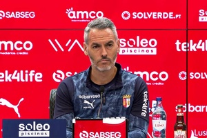 Carlos Vicens quer "energia extra" do Sporting de Braga nas Caldas