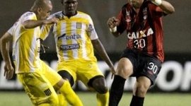 Copa Libertadores: Atlético-PR 1 - 0 The Strongest (2014)