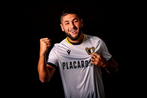 Óscar Aranda com lesão grave no joelho e baixa prolongada no Famalicão