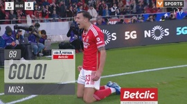Liga Portugal Betclic: Benfica vs Famalicão, Golo 3-0 Musa (2023-2024)