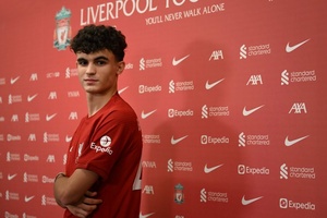 Mercado: Liverpool estende contrato com Bajecetic