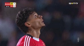 Liga Portugal Betclic: Arouca vs Benfica, Golo 1-1 R. Rios (2025-2026)