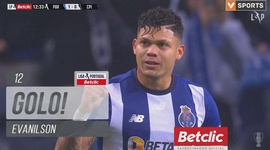 Liga Portugal Betclic: FC Porto vs Casa Pia, Golo 1-0 Evanilson (2023-2024)