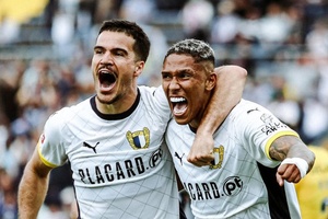 Famalicão soma terceira vitória seguida ao vencer Estoril Praia por 3-0