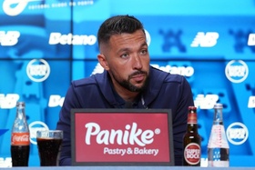 Farioli pede reação em Tondela e destaca duelo italiano com Bacci