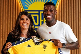 OFICIAL: Estoril contrata Patrick de Paula por empréstimo do Botafogo