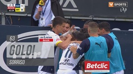 Liga Portugal Betclic: Famalicão vs Estoril, Golo 1-0 Sorriso (2024-2025)
