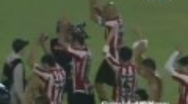 Jogo entre Internacional e Estudiantes termina com confrontos