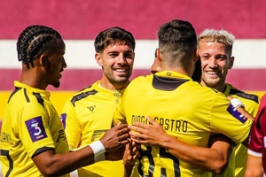 Meias-finais da Taça começam com duelo de surpresas