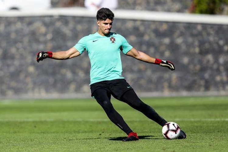 João Virgínia destaca grande confiança da seleção sub-21 para vencer próximos jogo